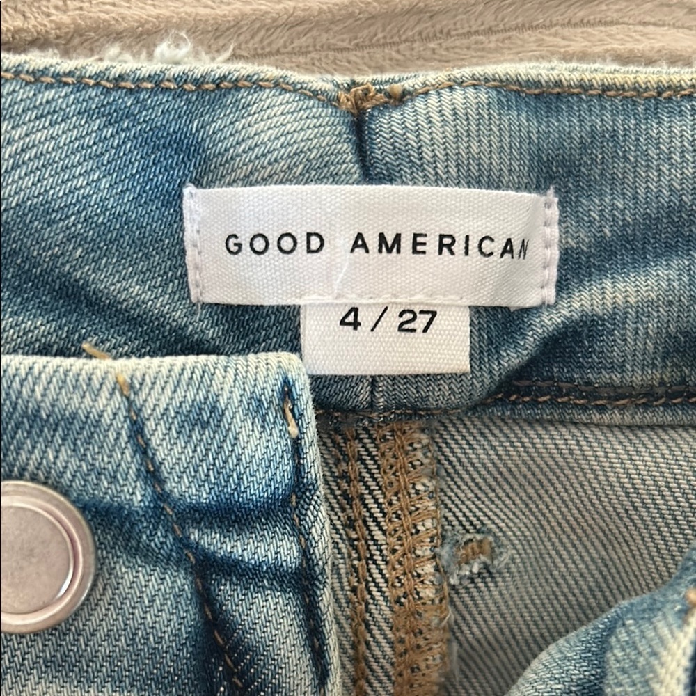 NWT Good American Good Curve Straight Size 4 Jeans - Picture 2 of 8